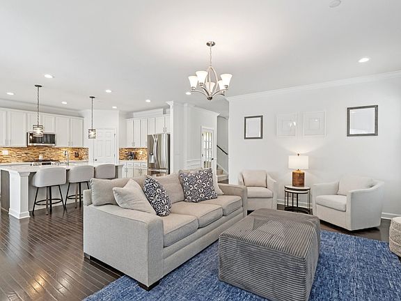 4th image of 3539 Elsie Ln