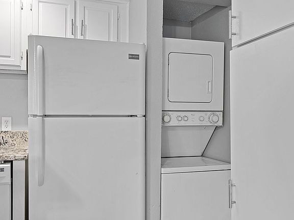 5th image of 1700 Baird Farm Cir APT 1303