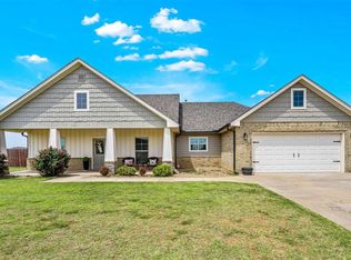 5854 NE Cornwallis Dr, Elgin, OK 73538