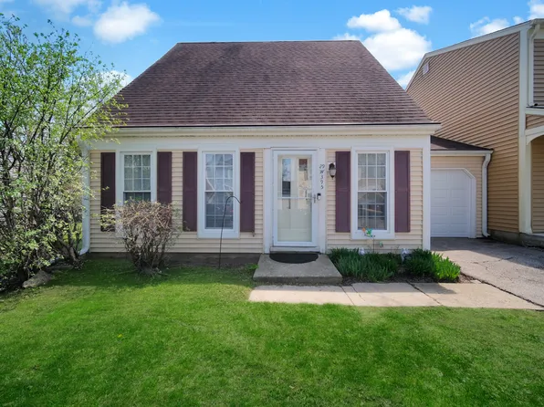 29W395 Greenbriar Ln, Warrenville, IL 60555