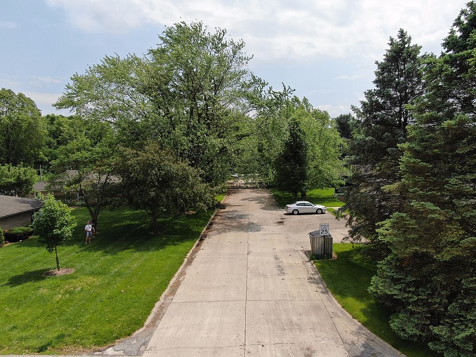 1st image of 107 Lorene Pl APT 24