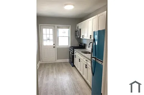 828 N Chapel Gate Ln Photo 1