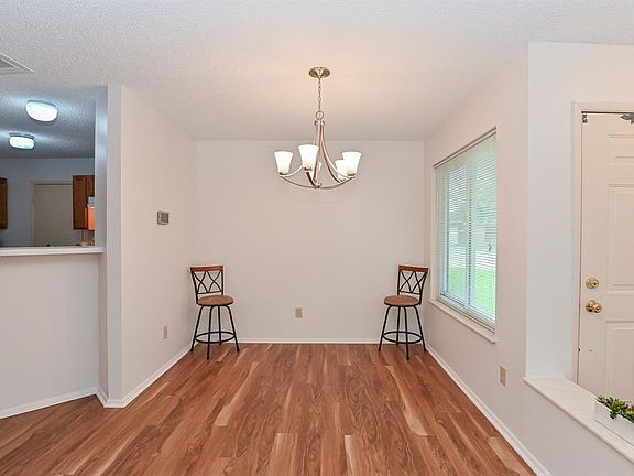 3rd image of 17039 Carbridge Dr