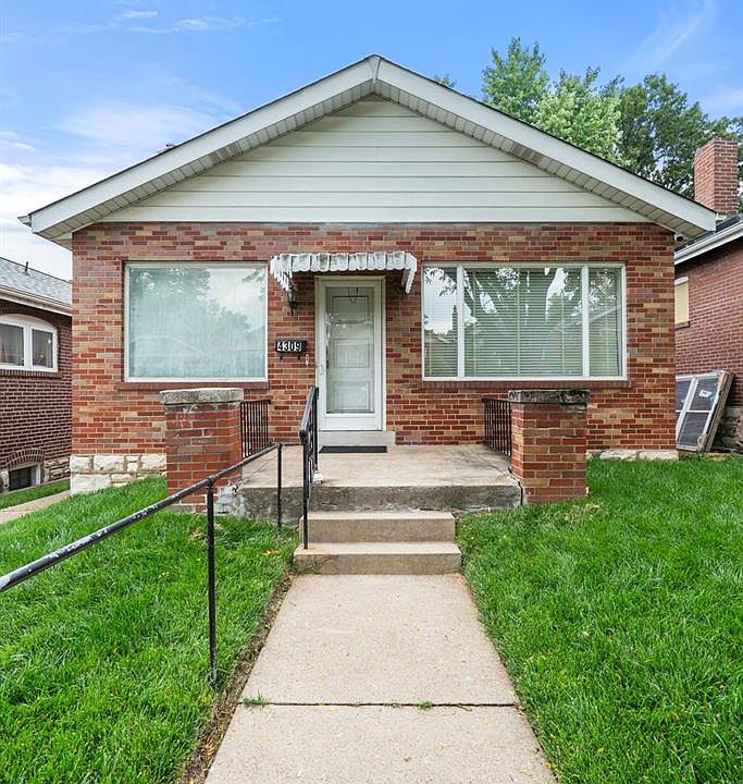 1st image of 4309 Dewey Ave