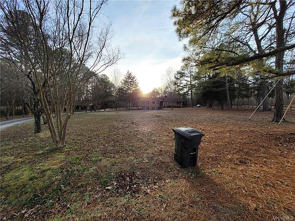 3rd image of 4126 Ashley Ln