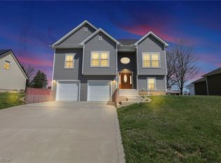 175 Craig Dr, Thornville, OH 43076