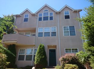 1723A 25th Ave, Seattle, WA 98122