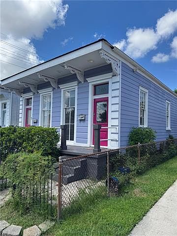 1st image of 706 General Taylor St