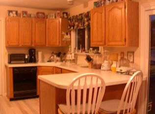 8 Wyndmere Rd, Marlton, NJ 08053