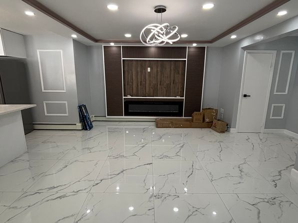 (undisclosed Address)