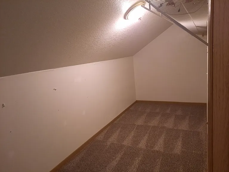 597 Giddings St #3 — Photo 3