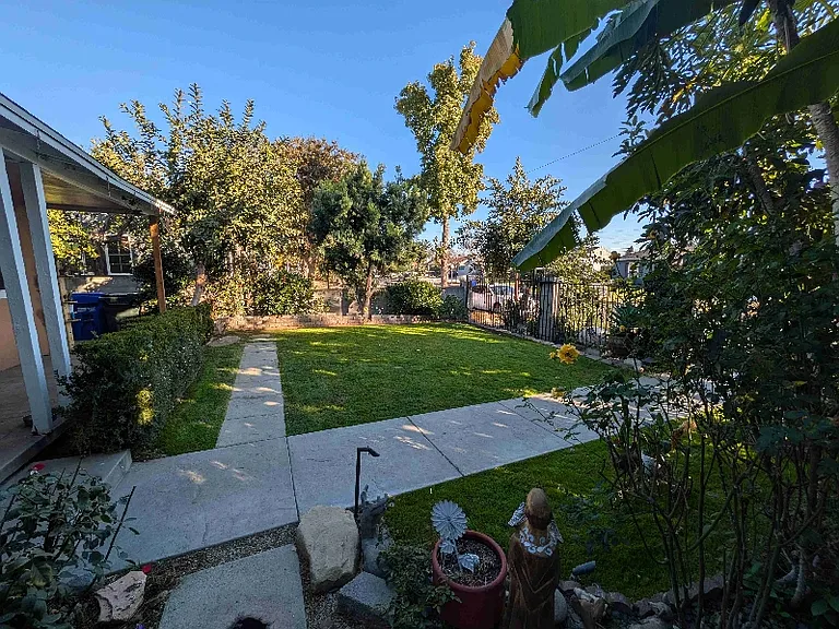 2537 Maynard Dr — Photo 24