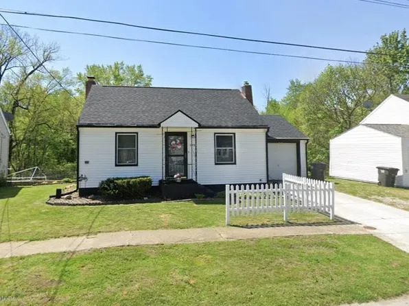 1055 Evans St, Elkhart, IN 46516