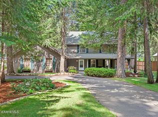 1931 E Lady Bug Ln, Hayden Lake, ID 83835