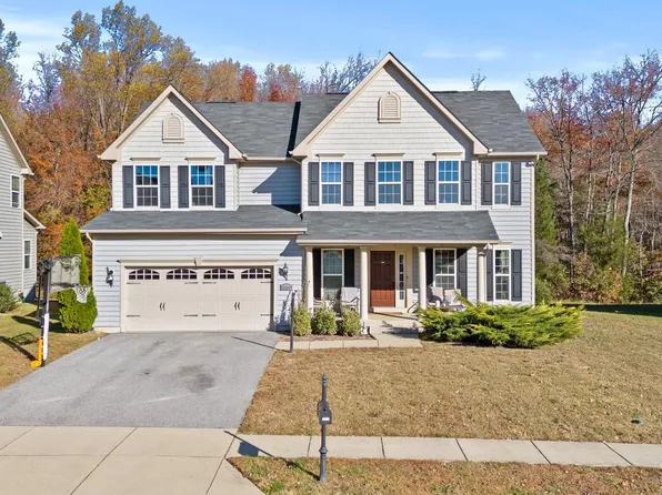 10568 Long Leaf Ln, Waldorf, MD 20603