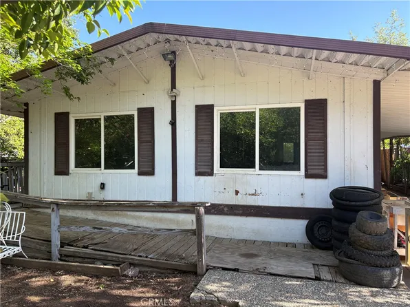 6894 La Helena Dr, Lucerne, CA 95458