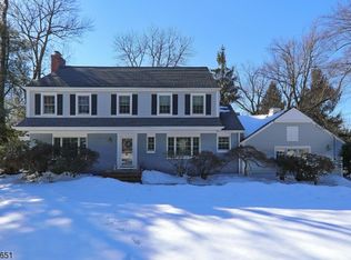 65 Pine Grove Ave, Summit, NJ 07901