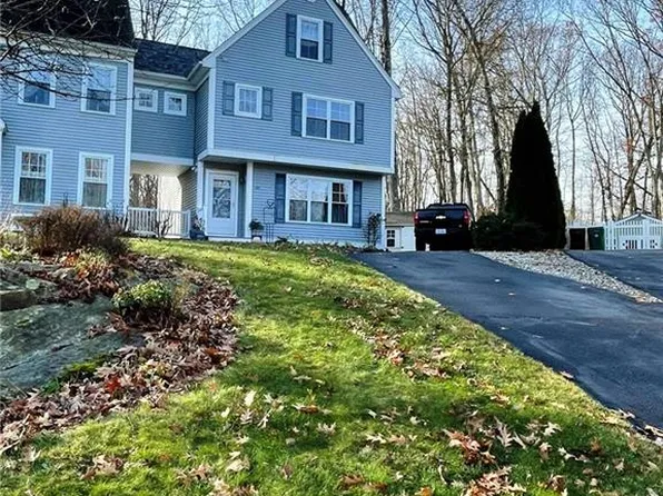 101 Steve Lopes Way, Woonsocket, RI 02895