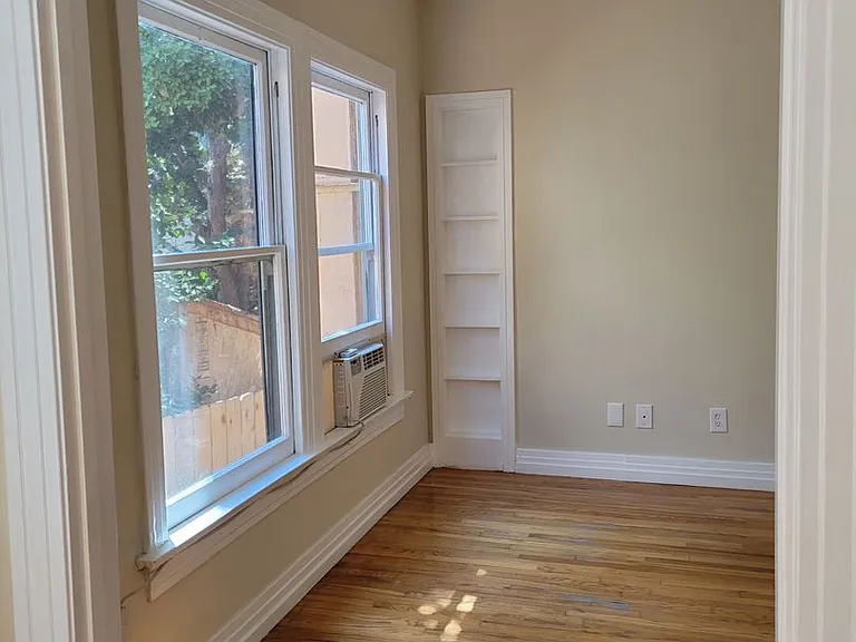 2329 C St — Photo 8