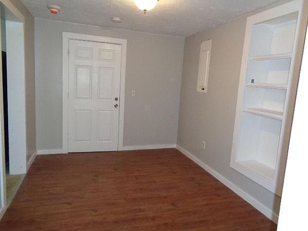 2nd image of 110 Main St #22