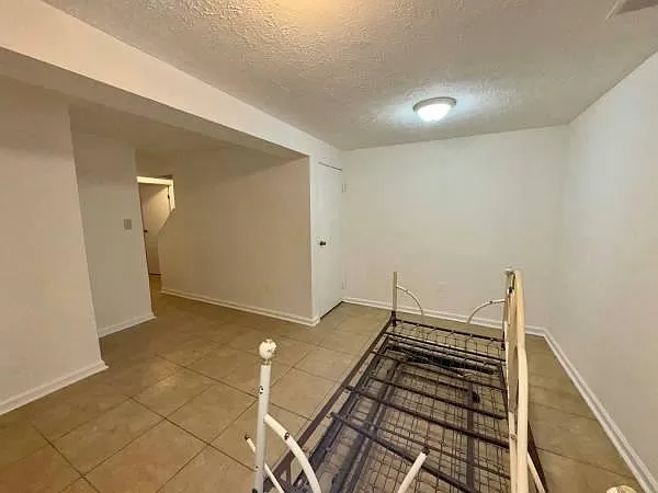 2800 Shepperton Ter — Photo 10