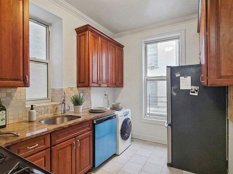1st image of 118 W 114th St APT 3e