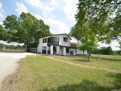 3160 Weil, Marion, TX, 78124