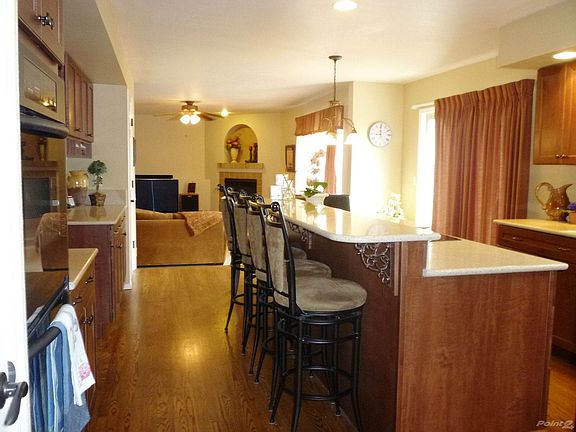 Gourmet Kitchen with Double Ovens and 2 Pantries