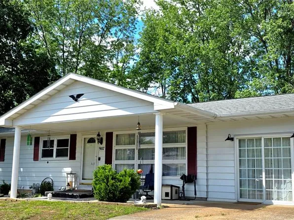 907 Booster St, Evansville, IL 62242