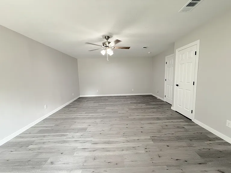 2894 Alice St — Photo 4
