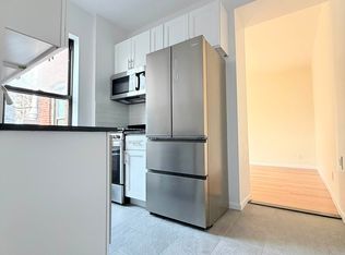 209 W 13th St APT 30, New York, NY 10011