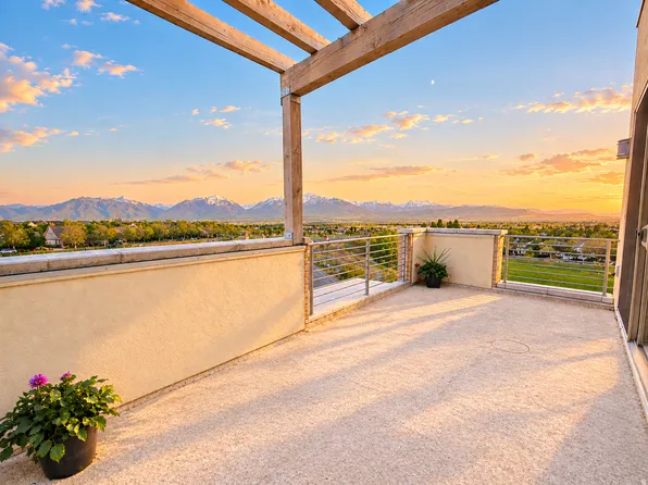 4491 W Daybreak Rim Way, South Jordan, UT 84009