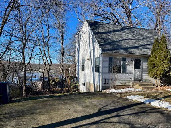 (undisclosed Address), Plymouth, CT 06782