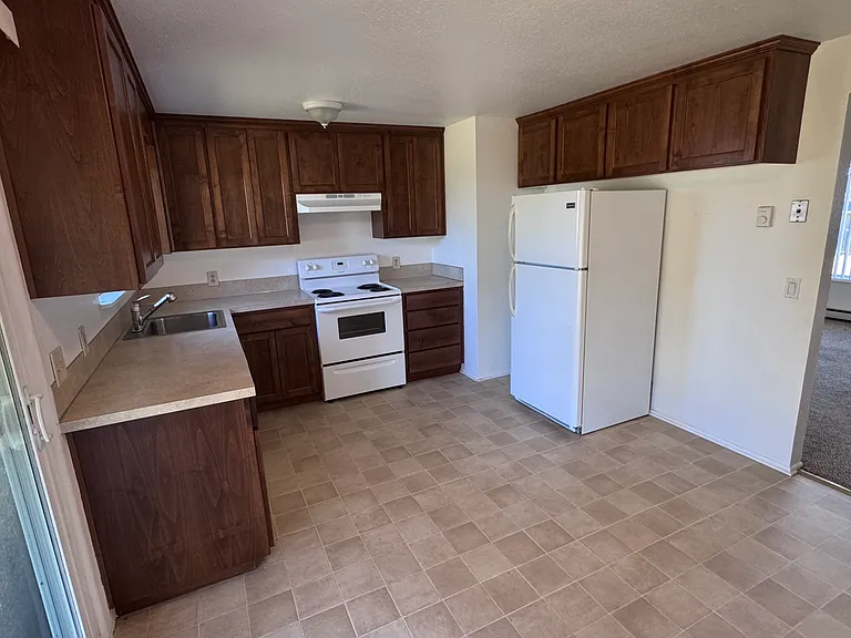 34154 Kamph Dr — Photo 4