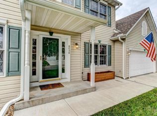 8498 Jensen Ave S, Cottage Grove, MN 55016