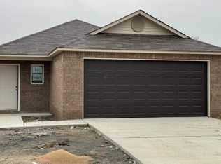 23 Sunny Oak Trl, Conway, AR 72032