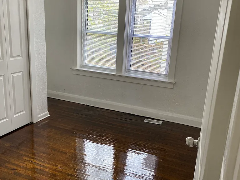 3256 Stickney Ave #4 — Photo 4