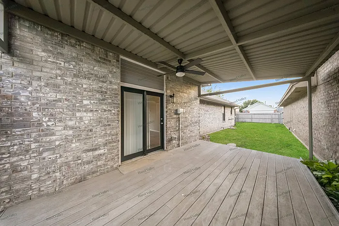 2133 Lonnie Ln — Photo 10