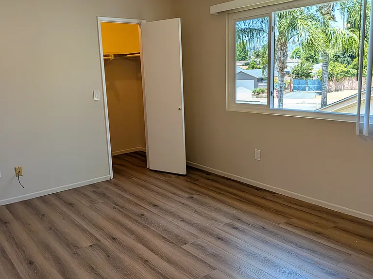 1420 E Stearns Ave #3 — Photo 8