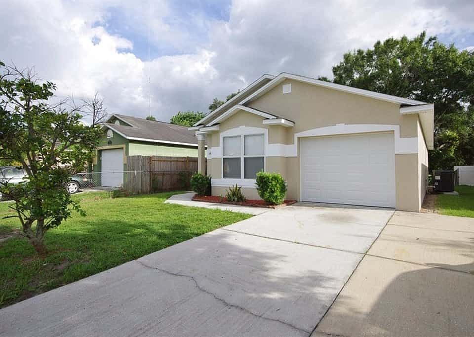 1st image of 6414 Tidewave St