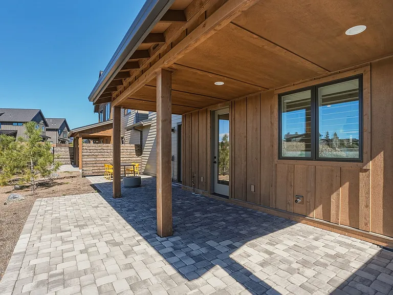 61281 McRoberts Ln — Photo 37