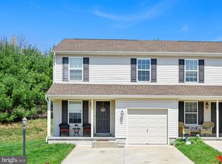 14 W Abby Ln, Schuylkill Haven, PA 17972