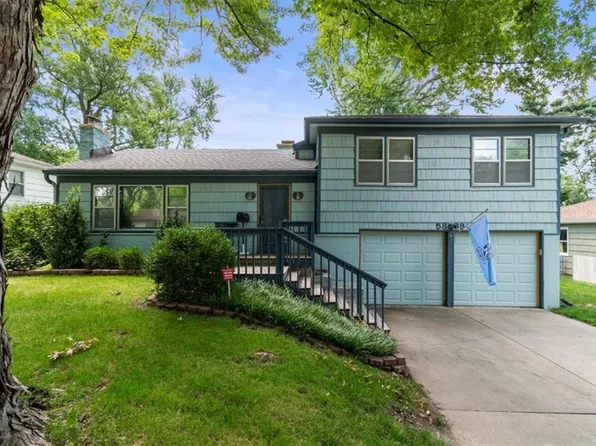 5809 W 100th St, Overland Park, KS 66207