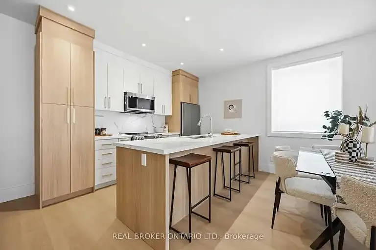 102 Boultbee Ave #1A — Photo 2