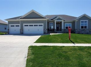 217 Aspen Dr, Marion, IA 52302