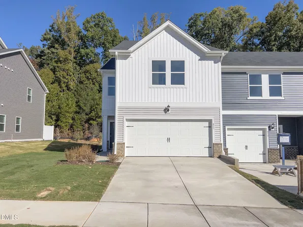 817 Stream View Ct, Mebane, NC 27302