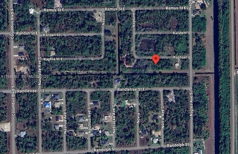 2nd image of 1238 Raphael St E