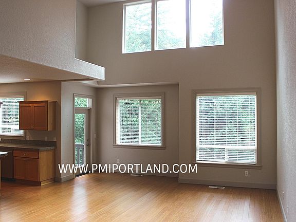 3rd image of 13522 SE Beech St