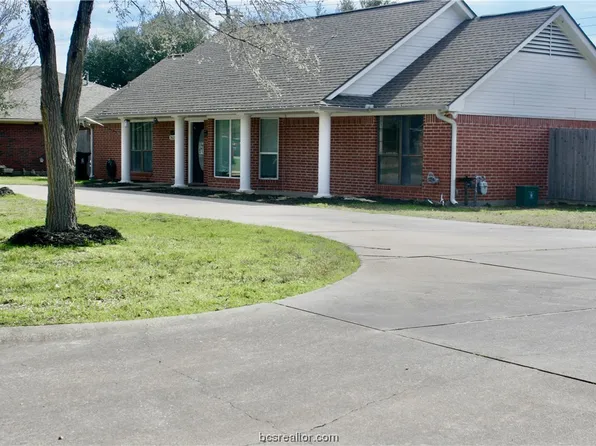 3608 Brockhampton Dr, Bryan, TX 77802