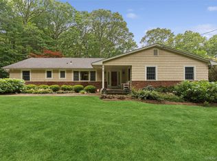 35 Woodvale Drive, Syosset, NY 11791